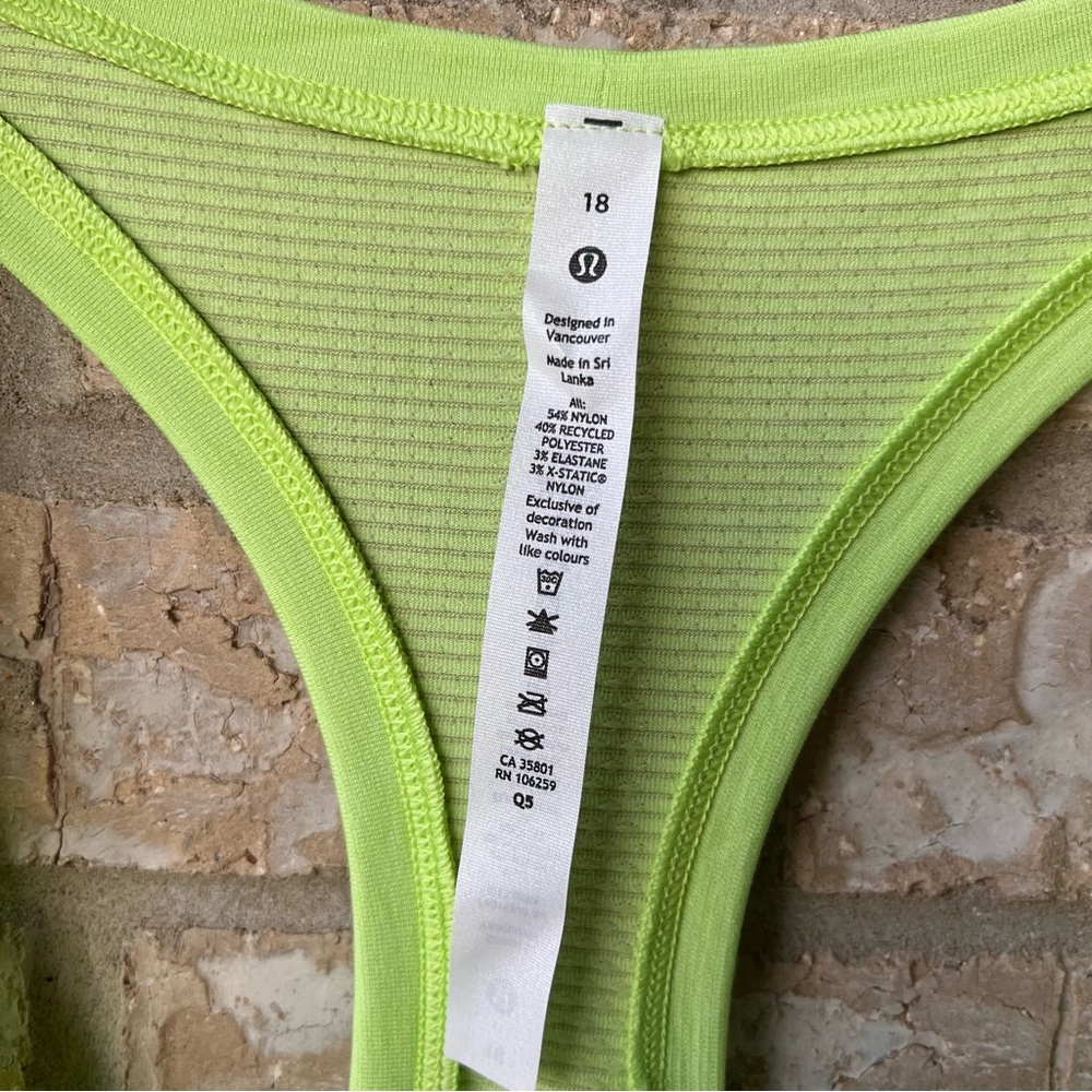 Lululemon Swiftly Tech Racerback Tank Top 2.0 
Race Length - Picture 2 of 4
